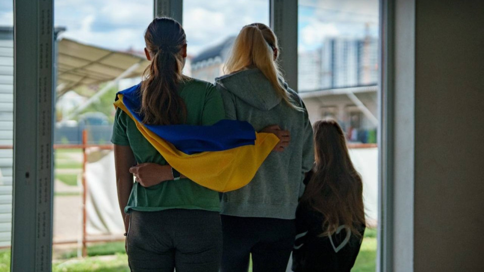 Кабмін розширює виплату допомоги в 50 тисяч грн на осіб 18-23 років, яких повернули з окупації