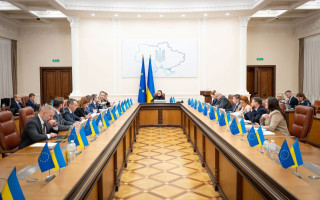 Кабмин будет оплачивать из бюджета правовую помощь украинцам, которых уголовно преследуют за границей