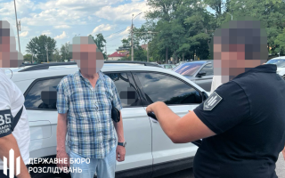 В Днепропетровской области будут судить бывшего руководителя больницы, который требовал $4 тысячи у раненого военного