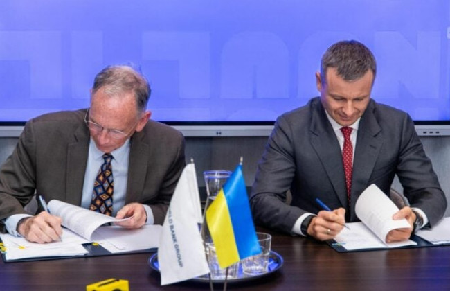 Міжнародні партнери фінансують зарплати чиновників, але поки не згодилися фінансувати зарплати військових – чи може скорочення окладів посадовців до 80 тисяч забезпечити збільшення зарплат військових