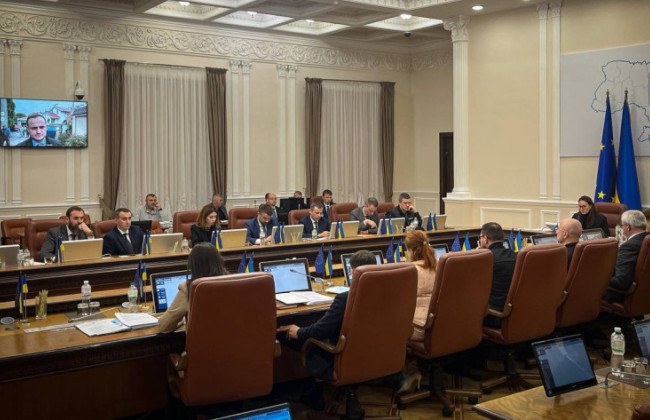 Кабмін звільнив Петра Добромільського з посади голови Державної служби України у справах дітей