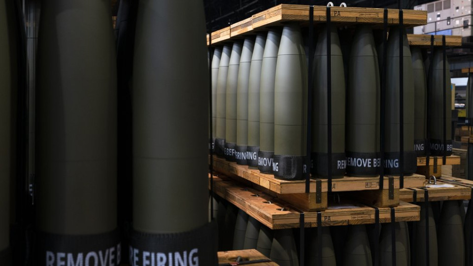 Из-за шатдауна в США поставки оружия Украине могут задержаться — The Telegraph