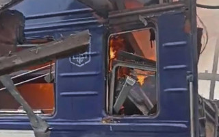 Российский удар по вокзалу в Шостке: ранены мать и трое детей