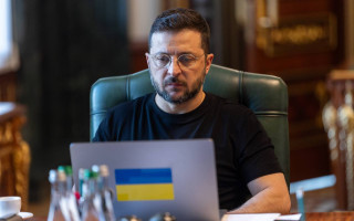Російські бізнесмени, ВПК та нафтовий сектор – Зеленський підписав три нові санкційні укази