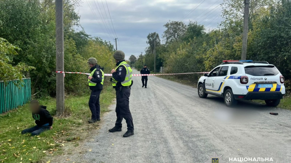 На Житомирщині чоловік під час конфлікту вбив дружину, доньку, двох котів та собаку