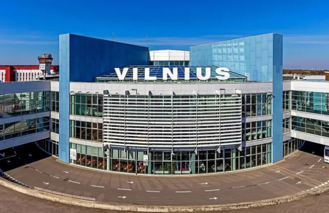 Аэропорт Вильнюса закрывали из-за контрабандных воздушных шаров с сигаретами