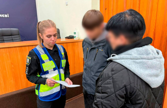 В Киеве на Троещине подростки толпой избили школьника — делом занимается полиция