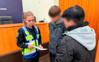 В Киеве на Троещине подростки толпой избили школьника — делом занимается полиция