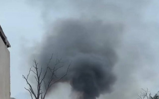 Львов находится под самым массовым ударом – нет света, не ходит транспорт, над городом дым