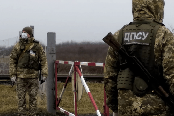 На Львовщине отец оформил для сына инвалидность для его выезда за границу