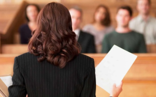 Британскую адвокатку обвиняют во лжи суду, чтобы одновременно выступать на двух процессах