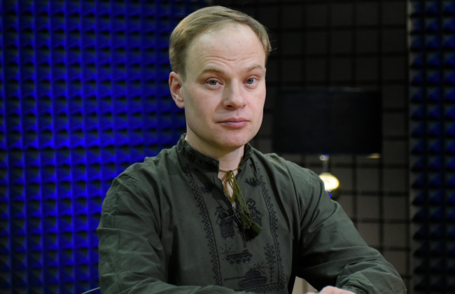 Голова комітету зі свободи слова Ярослав Юрчишин не бачить проблеми у прийнятті за основу законопроекту, який змусить видаляти негатив про посадовців