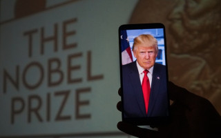 Предложение включить в повестку дня выдвижение Дональда Трампа на соискание Нобелевской премии мира не набрало голосов в Верховной Раде