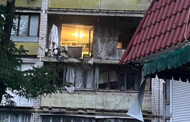 В Святошинском районе Киева произошел взрыв в многоэтажке: есть погибший и раненый