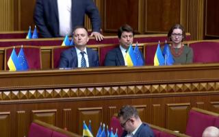 Строк повноважень Президента і обмеження на перетин кордону – які питання ставили депутати кандидатам у КСУ