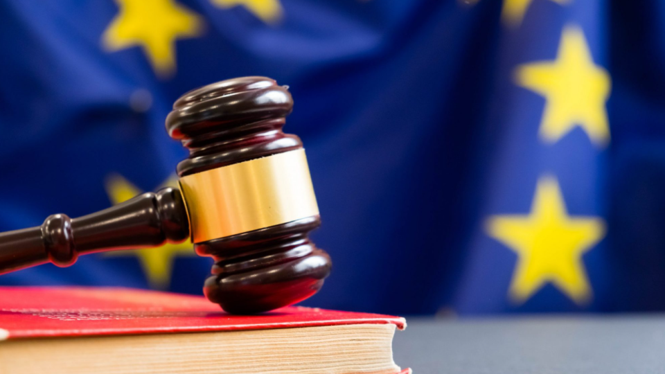 ЄСПЛ став на бік азербайджанського адвоката, якого позбавили ліцензії після заяв про свого клієнта у в’язниці