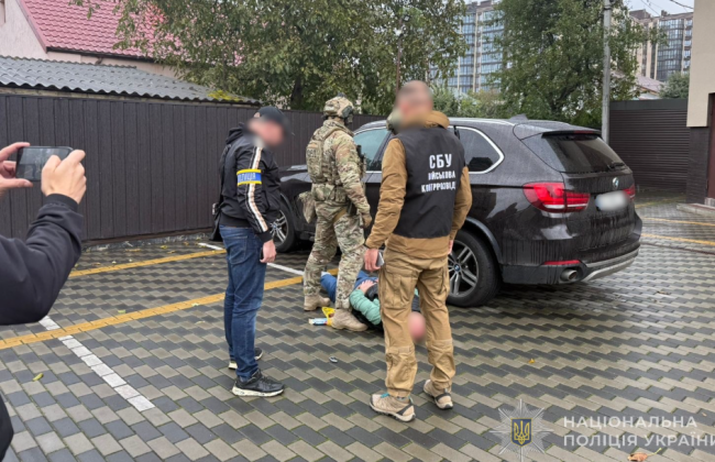 На Волыни дельцы за деньги оформляли мужчин как водителей, чтобы вывезти их за пределы страны