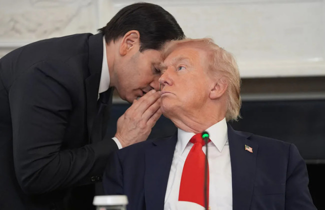 Госсекретарь Марко Рубио передал Трампу записку о том, что ему написать в своей соцсети