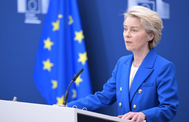 Европарламент не поддержал вотумы недоверия Урсуле фон дер Ляйен, она остается на должности
