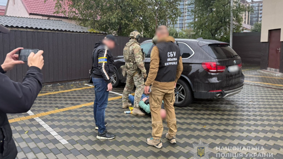 На Волыни дельцы за деньги оформляли мужчин как водителей, чтобы вывезти их за пределы страны