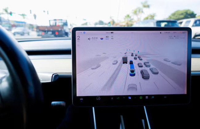 В США начали расследование в отношении Tesla из-за аварий с автопилотом