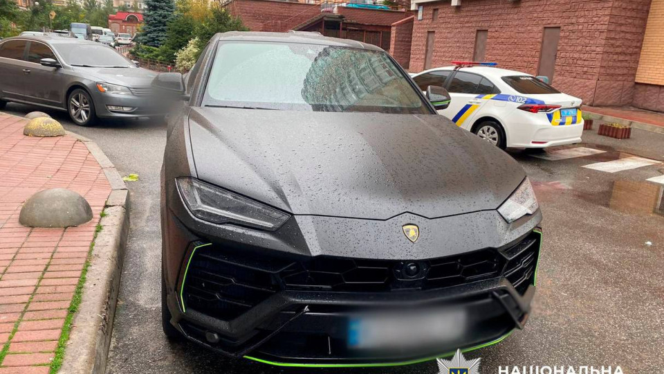 На Оболони в авто нашли криптоблогера Константина Ганича с простреленной головой