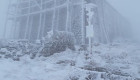 Карпаты в зимнем режиме – видео метели на горе Поп Иван