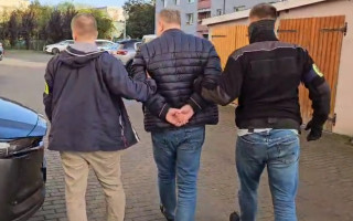 В Польше задержали мужчину, который отправлял недетский контент несовершеннолетним девочкам из Киева