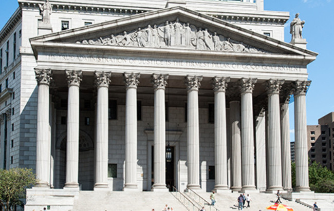 Судебная система штата Нью-Йорк установила правила использования ИИ судьями и сотрудниками суда