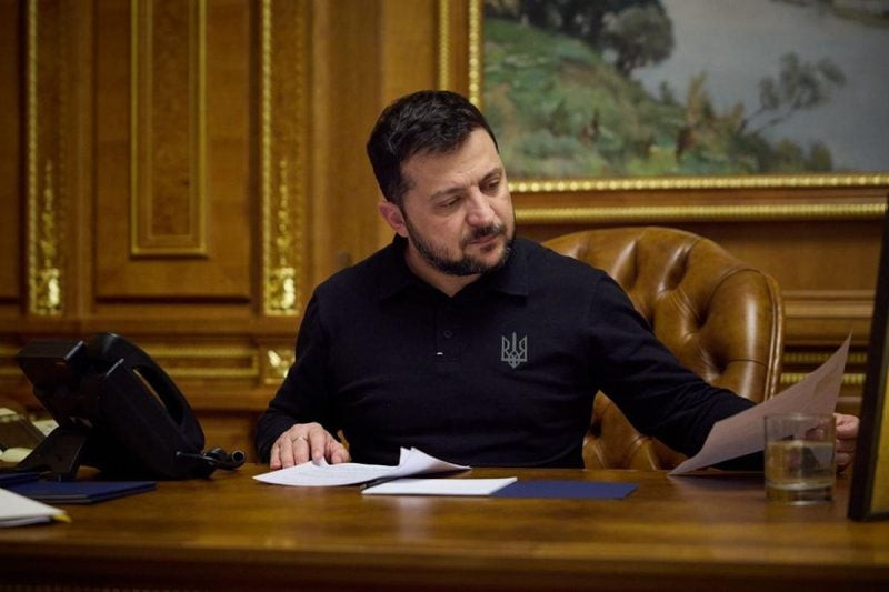 Україна обговорює з партнерами імпорт газу на тлі російських атак —  Володимир Зеленський