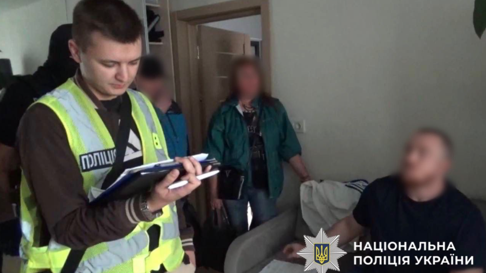 У Києві викрили псевдомольфара, який знімав «порчу» у TikTok за 4,5 тисячі гривень