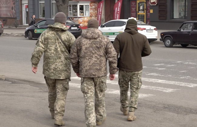 В Луцке судили работника ТЦК, который не включил бодикамеру, потому что «отбивался от нападения»