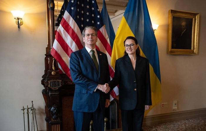 Юлія Свириденко обговорила з міністром фінансів США Бессентом санкції проти РФ
