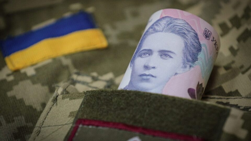 У Верховній Раді відповіли, чи планується скорочення виплат військовим у 2026 році
