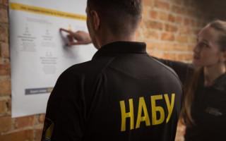 НАБУ и САП сообщили о подозрении за отказ давать показания экс-руководителю львовского таможенника Назария Кота – во время событий Львовскую таможню возглавлял Андрей Кузник