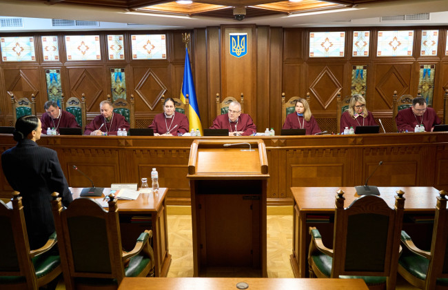 Конституционный Суд начал рассмотрение дела о праве обвиняемого на суд присяжных во время военного положения