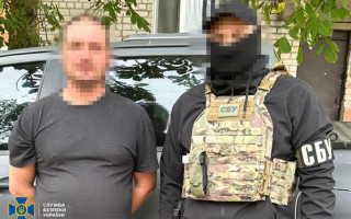 У Херсоні затримали колаборанта, який служив у російській «в’язниці», де катували українців