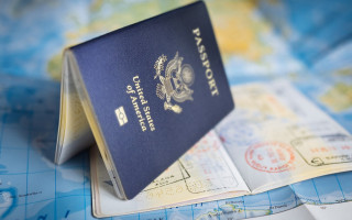 Паспорт США втратив позиції — вперше за 20 років він випав із топ-10 найпотужніших у світі