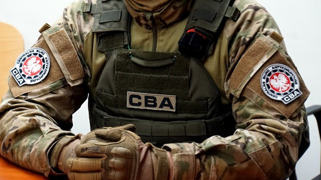 Польща ліквідує Центральне антикорупційне бюро — аналог українського НАБУ: які уроки для України