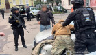 В Тернопольской области группа военнослужащих облила мужчину горючей смесью и заставила голым бегать вокруг авто