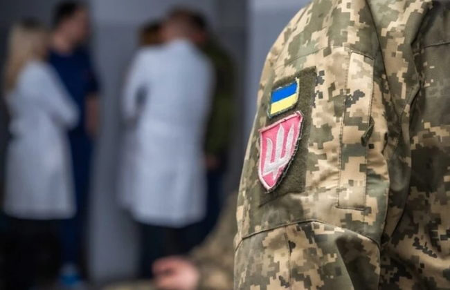 Медицинская работница и сотрудница ТЦК из Херсона торговали отсрочками от мобилизации