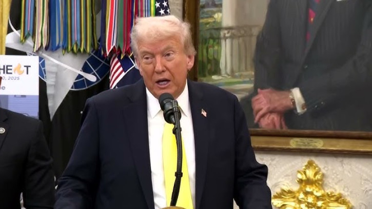 Трамп заявив, що Україна хоче піти у наступ, і він обговорить це із Зеленським