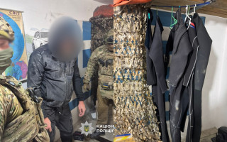 Через Дунай в гидрокостюме — делец за 8,5 тысяч долларов переправлял уклониста в Румынию