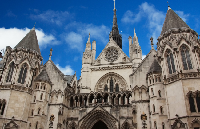 Суд наказал британскую больницу за необоснованное обвинение пациента в нечестности.