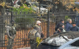 НАБУ проводит спецоперацию по задержанию возле Офиса Генпрокурора
