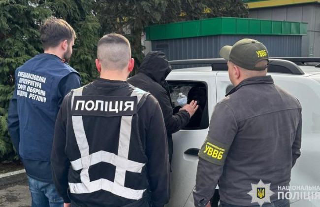 Во Львовской области будут судить мужчину, который переправлял уклонистов на лодке через Тису