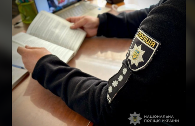 В Одессе почтальон присвоила пенсии супружеской пары, которая находилась за границей