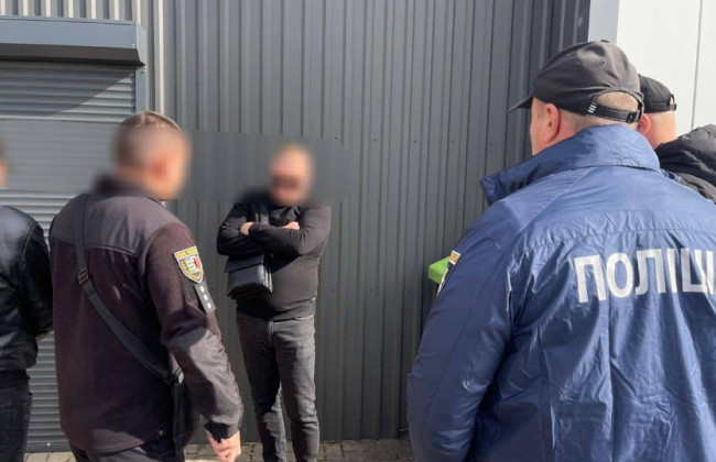 За деньги обещал снять уклониста с розыска в реестре «Оберіг» — на Закарпатье разоблачили схему