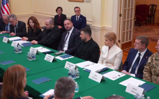 Зеленский встретился с руководителями американских аналитических центров, видео