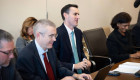 МВФ настаивает на девальвации гривны перед новой программой для Украины — Bloomberg
